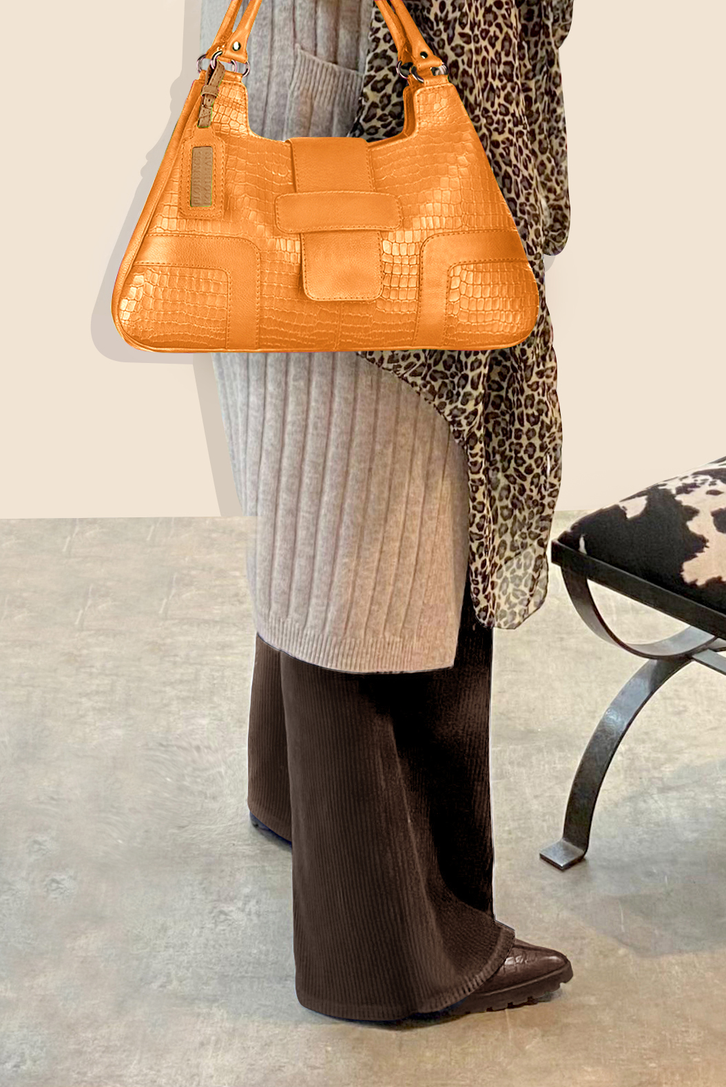 Dress large handbag in apricot orange leather - Worn view